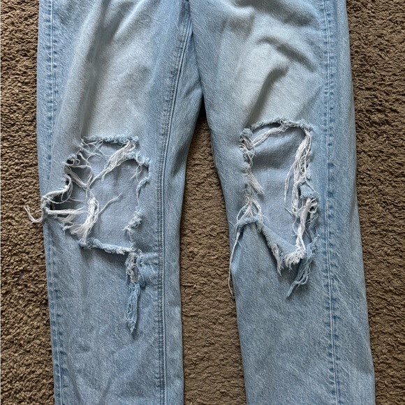 American Eagle Mom Jeans - Picture 2 of 7